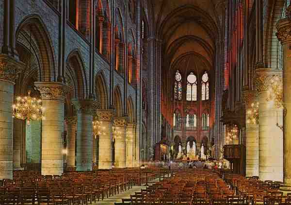 N. 205 - Paris: Notre-Dame - OVET - 23 Rue du Buisson St Louis - 75010 - PARIS - Dimenses: 14,9x10,5 cm. - Col. HJCO (1981).
