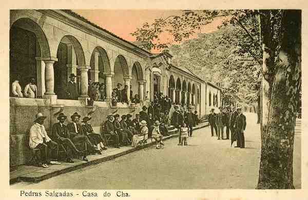 S/N - Pedras Salgadas - Casa do Cha - Sem indicao do editor - S/D - Dimenses: 13,9x9 cm. - Col. Aurlio Dinis Marta.