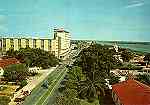 F 6 - QUELIMANE Moambique Avenida Salazar - Edio da Foto-Lusitana, Quelimane - S/D - Dimenses: 15x10,7 cm. - Col. Manuel Bia (1973)
