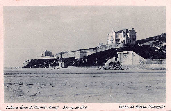 S/N - Portugal Caldas da Rainha Palacete Conde d'Almeida Araujo (visto da praia) - Editor Vale e C (Editado em 1921) - Dimenses: 14x9 cm. - Col. Miguel Chaby