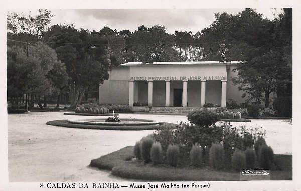 N. 8 - Portugal Caldas da Rainha Museu Jos Malhoa (No Parque) - Editor Passaporte Loty (Editado em 1951) - Dimenses: 9x14 cm. - Col. Miguel Chaby