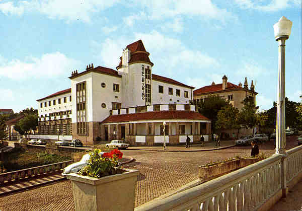 N. 741 - CASTELO BRANCO Portugal Hotel de Turismo e Caixa Geral de Depsitos - Edio Centro de Caridade "Nossa Senhora do Perptuo Socorro", Porto - S/D - Dimenses: 14,8x10,3 cm. - Col. Graa Maia.
