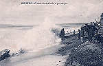 SN - Portugal. Espinho - O mar destruindo a povoao - Editor Grandes Armazens Herminios - Cir 1913 - Dim. 14x9 cm - Col. Miguel Chaby.