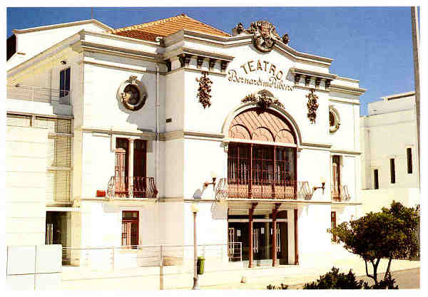 N. 6 - ESTREMOZ Portugal Teatro Bernardim Ribeiro - Edio da Cmara Municipal de Estremoz - S/D - Dimenses: 15x10,5 cm. - Col. Manuel Bia