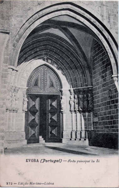 N 372 - Porta principal da S - Edio Martins, Lisboa - Dim. 138x87 mm - Col. A. Monge da Silva (cerca de 1909)