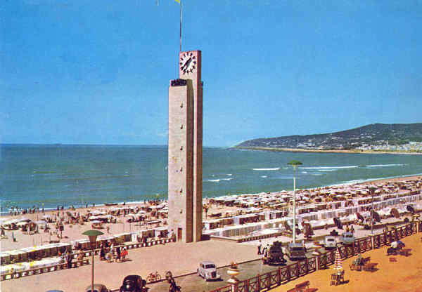 N 6 - FIGUEIRA DA FOZ. Praia de Banhos - Editor Comisso Municipal deTurismo da Fig da Foz - SD - Circulado em 1963 - Dim. 14,9x10,4 cm - Col. A. Monge da Silva