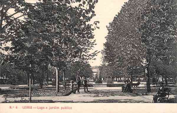 N. 4 - LEIRIA-Lago e Jardim pblico - Edio de Francisco & lvaro, Leiria  (Union Postale Universelle) - Dimenses: 14x9 cm. - Col. R. Gaspar.