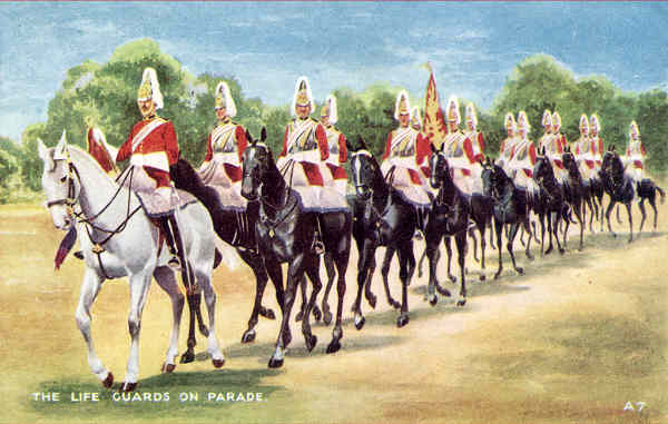 A7 - London, The Life Guards on parade - Reedio de Valentine & Suns em 1951 - Dim. 13,9x8,8 cm - Col. Amlcar Monge da Silva (c. 1910)