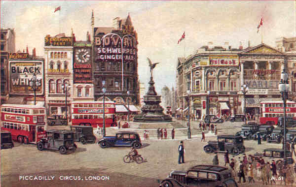 A51 - London, Piccadilly Circus - Reedio de Valentine & Suns em 1951 - Dim. 13,9x8,8 cm - Col. Amlcar Monge da Silva (cerca de 1920)