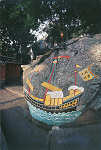 SN - MACAU. Barco Pintado na Rocha - Edio Direco dos Servios deTurismo de Macau - Dim. 15,5x10,5 cm - Col. A. Monge da Silva (cerca de 1980)