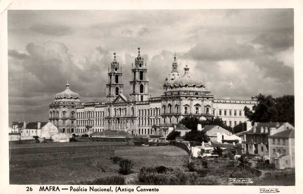 N. 26 - MAFRA - Palcio Nacional (Antigo Convento) - Coleco Passaporte (LOTY) (Nota: Fotografia no formato postal) - S/D - Dimenses: 14,3x9,1 cm. - Col. Carvalhinho.