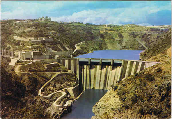 AU 7 - Barragem de MIRANDA DO DOURO - Ed. CMER - EDIO DA FOTO GARCIA-MIRANDA DO DOURO - SD - Dim. 15x10,5 cm - Col. Manuel Bia (2003).
