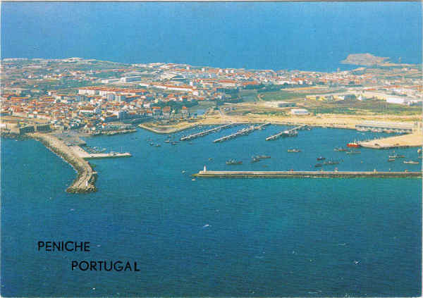 N. 2530 - PENICHE - Portugal. Vista area - Ed. "SUPERCOR" Dist. por RAN-Lisboa Rua da Quintinha, 70-B - Tel.670192-661514 - 1200 LISBOA NCORA - SD - Dim. 14,8x10,4 cm - Col. Manuel Bia (1990).