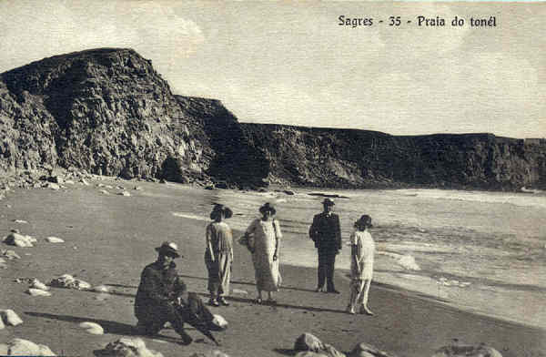 N 35 - SAGRES. Praia do Tonel - Editor no indicado - SD - Dim. 13,7x8,9 cm - Col. A. Monge da Silva (1920)