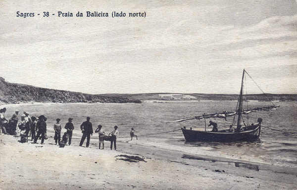 N 38 - SAGRES. Praia da Balieira (lado norte) - Editor no indicado - SD - Dim. 13,7x8,9 cm - Col. A. Monge da Silva (1920)