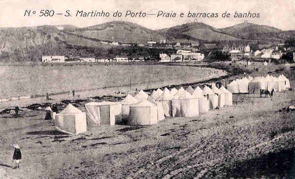 N 580 - Portugal. S.  Martinho Porto. Praia e barracas de banhos - Editor Alberto Malva - 1910 - Dim.9x14 cm. - Col. M. Chaby