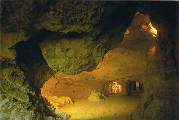N. 66 SORIA. Ermita de San Saturio. Cueva. Ed.PAPEL PILUCA - Tel. 915 001 882 - S/D Dim: 15x10,4cm. - Col. Manuel Bia (2009).