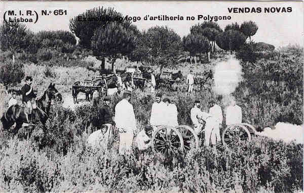N. 651 - Exercicio do fogo d'artilharia no Polygono - Edio M.I.R., Lisboa - Dim. 141x89 mm - Col. A. Monge da Silva