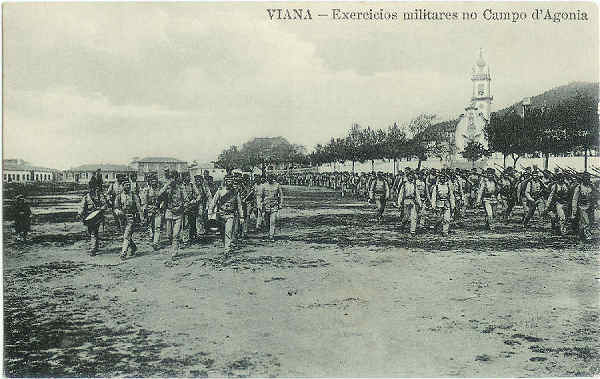 SN - Viana do Castelo. Exercicios militares no Campo d'Agonia I - SD - Dim. 13,8x8,6 cm - Col. M.Soares Lopes