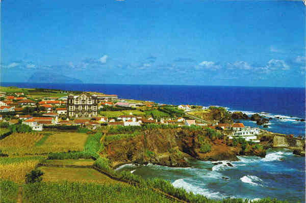 N.º 2239 - SANTA CRUZ Ilha das Flores AÇORES - Ed. CÓMER, Trav. do Alecrim, 1 - TELF.328775 - LISBOA - PORTUGAL - SD - Dim. 14,8x10,4 cm. - Col. M. Bóia (1981)