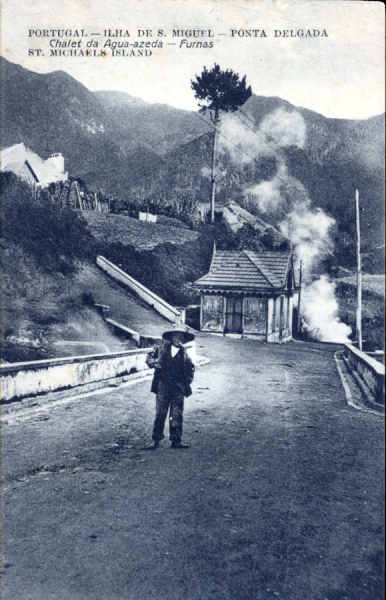 SN - SÃO MIGUEL. Furnas, Chalet de Água Azeda - Edição Novo Armazém dos Carreiros - Dim. 13,9x8,9 cm - Col. A. Monge da Silva (c.1909)