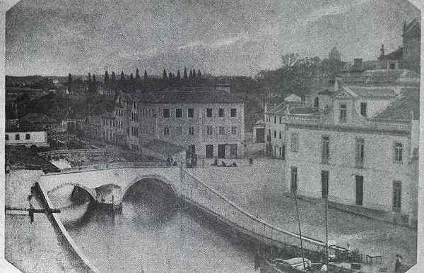 N. 10 - Canal Central Ano 1880 - Edio da Imagoteca Municipal de Aveiro - S/D - Dimenses: 14,9x9,7 cm. - Col.nio Semedo