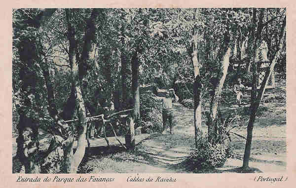 SN - Portugal. Caldas da Rainha. Entrada do Parque de Faianas - Editor Vale e C - Editado 1921 - Dim 9x14 cm. - Col. M. Chaby