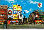 N. 108 C - LONDON - PICCADILLY CIRCUS AND THE EROS STATUE - Ed. CAPITAL SOUVENIRS (London) Ltd. 8 Shorts Gardens WC 2 836 2572/2382 Produced in Israel by Palphot Ltd. - SD - Dim. 14,9x10,4 cm - Col. Manuel Bia (1986)