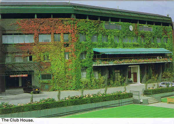 SN - The Club House - Ed. Leonard Lawrance  Postcards, Hampton, Middlesex, England 01-941 2589 Photo by Micky White for The Wimbledon Lawn Tennis Museum. - SD Dim. 14,7x 10,4 cm - Col. Manuel Bia (1986).
