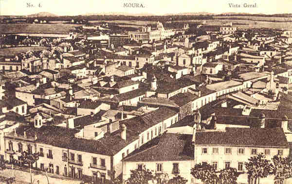 N 4 - MOURA, Vista geral - Edio Andr dos Santos Conceio, Moura (1920) - Dim. 13,6x8,6 cm - Col. A. Monge da Silva