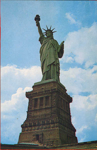 N  91783 - Statue of Liberty (2) - Editor Nespers Map & Guide, New York - Dim. 13,8x8,9 cm - Col. A. Monge da Silva (cerca de 1960)