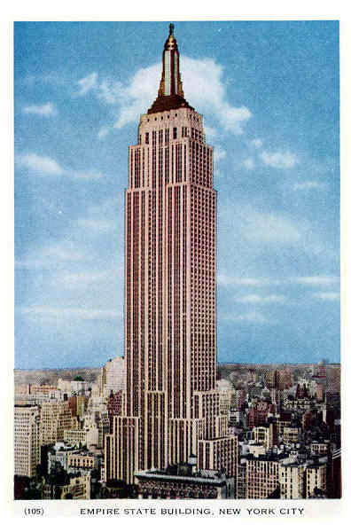 P 105 - New York City; c.1950 - Empire State Building (1) - Editor The American News Co, New York - Dim. 15,3x10,2 cm - Col. A. Monge da Silva (cerca de 1950)