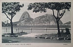 Rio de Janeiro. Praia de Botafogo. Ed. Comisso brasileira dos centenrios de Portugal, Lito-Tipo Guanabara, Rio. SD, Dim ??x?? mm, Col. Maria Joo Dias.