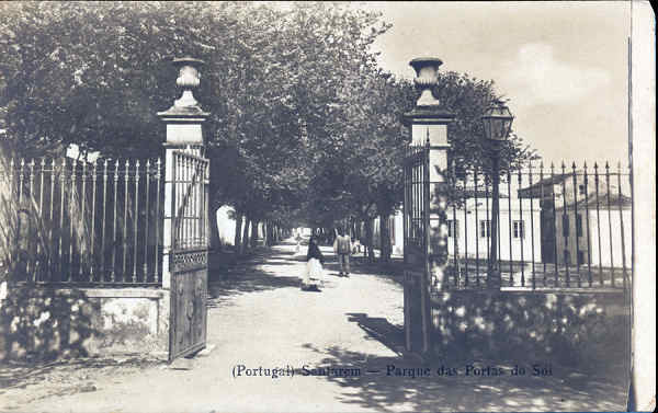 SN - SANTARM. Parque das Portas do Sol - Edio Luiz Filipe Baptista & Cia - Dim. 14,6x9,1 cm - Col. A. Monge da Silva (1930)
