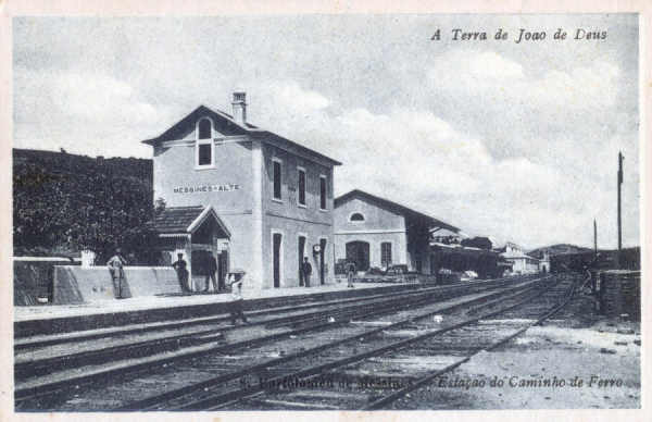 N 02 - SAO BARTOLOMEU DE MESSINES. Estao do caminho de ferr - Editor no indicado impresso na Blgica - Dim. 14x9 cm - Col. A. Monge da Silva (1930)