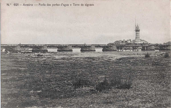 N 621 - Aveiro - Ponte das Portas dgua - Edio de Alberto Malva, Rua da Madalena , 23, Lisboa - Dim. 137x88 mm - Col. A. Monge da Silva (cerca de 1910)
