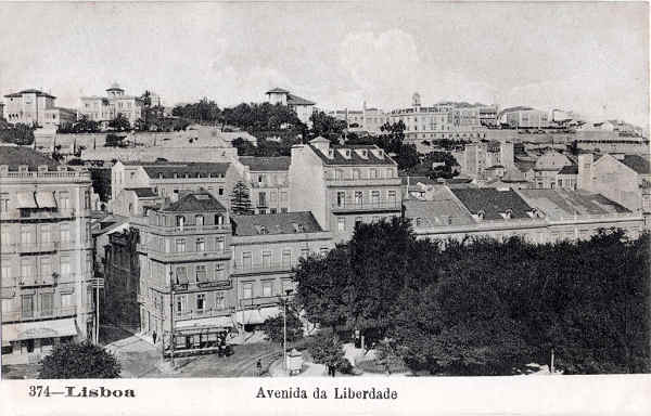 N 374 - Avenida da Liberdade - Edio Rocha, Lisboa - Dim. 138x90 mm - Col. A. Monge da Silva (cerca de 1910)