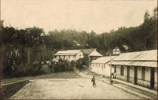 SN - Timor Portugus - Feitoria de Fatu-beci - Edio da Misso - SD - Dim. ??x?? cm - Col. Monge da Silva (Cerca de 1927)