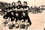 Equipa de Voleibol da Acadmica de Espinho que jogou contra a do Sporting de Espinho em Maio de 1957.