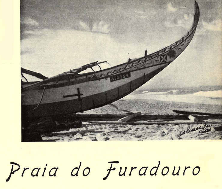 Barco de mar na praia do Furadouro