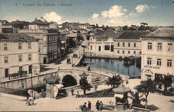 Imagem de um postal antigo de Aveiro. Clicar sobre ele para consulta do lbum.