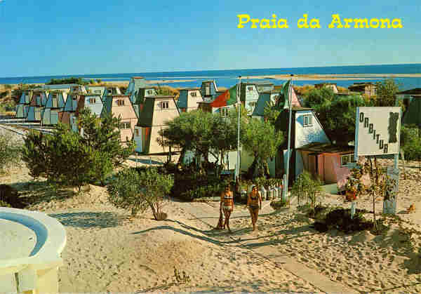 N. 744 - Olho Portugal Praia da Armona - Edio CMER, Trav.do Alecrim, 1 Tel. 328775 Lisboa Portugal - S/D - Dimenses: 14,9x10,4 cm. - Col. Graa Maia (Circulado em 6/8/1974)