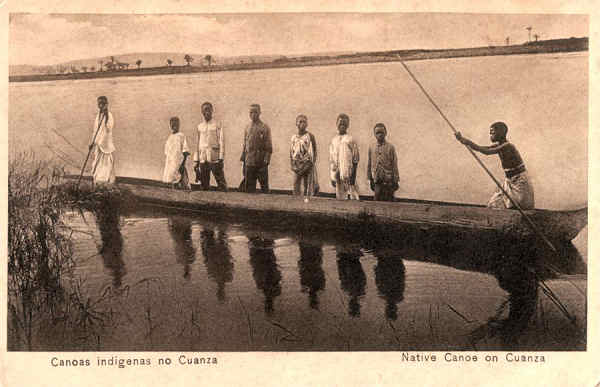 S/N - Canoas indgenas no Cuanza - Edio da Casa 31 de Janeiro, Loanda - S/D - Dimenses: 13,9x9 cm. - Col. Carneiro da Silva (Circulado em 1936) 