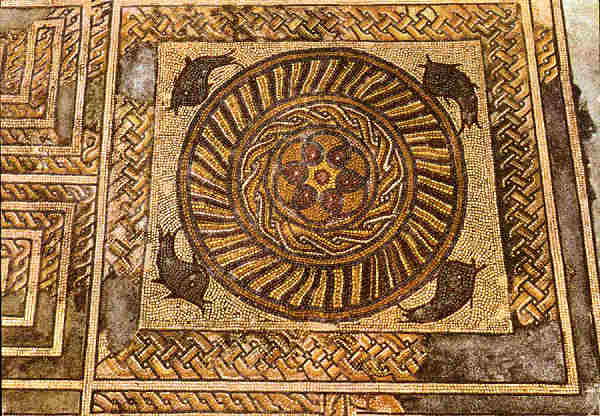 N. 31 - Edio do MUSEU MONOGRFICO DE CONMBRIGA. Mosaico da casa dos repuxos.Sc III - LIFER, Porto - SD - Dim. 14,6x10,5 cm. - Col. Ftima Bia.