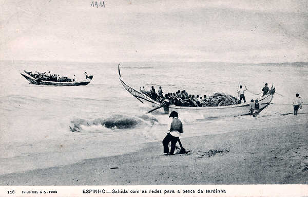 N 116 - Portugal. Espinho. Sahida com as redes para a pesca da sardinha - Editor Emilio Biel - Dim. 14x9 cm. - Col. M. Chaby