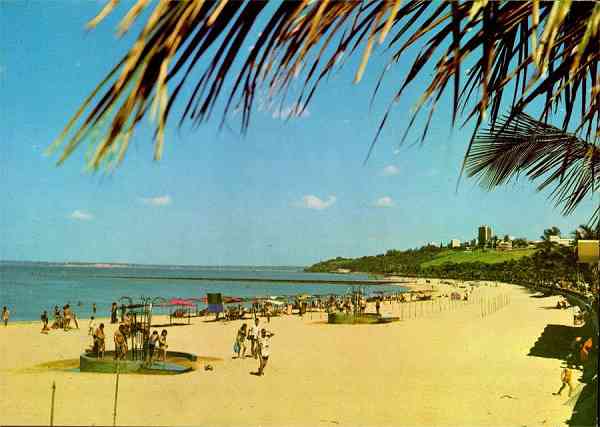 N. 201 - LOURENO MARQUES-Moambique Praia da Polana - Edio CMER, Trav. do Alecrim, 1 Tel. 328775, Lisboa Portugal - S/D - Dimenses: 15x10,6 cm. - Col. Manuel Bia (1970).