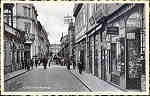 N� 40169 - VISEU. Rua Formosa - Edi��o Papelaria e Tabacaria Costa - Foto Beleza, Porto - SD - Dim. 14x9 cm. - Circulado em 1944 - Col. A. Monge da Silva.