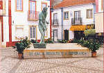 N 3 - ALCOCHETE. Esttua do Salineiro - Edio da Cmara Municipal de Alcochete (1993) - Dim. 15x10,5 cm - Col. Amlcar Monge da Silva
