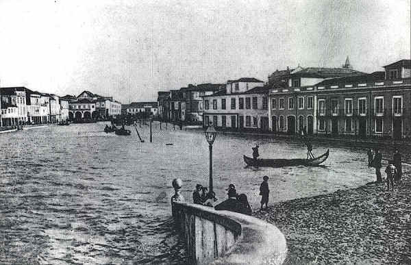N. 7 - Canal Central Ano 1910 - Edio da Imagoteca Municipal de Aveiro - S/D - Dimenses: 14,9x9,7 cm. - Col.nio Semedo