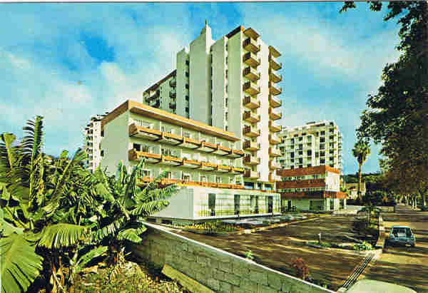 N. MAD 159/19 - FUNCHAL (Madeira)  Hotel Girassol - Ed. Francisco Ribeiro, Rua Nova de S. Pedro, 27 telef. 23930 GM Milano - 